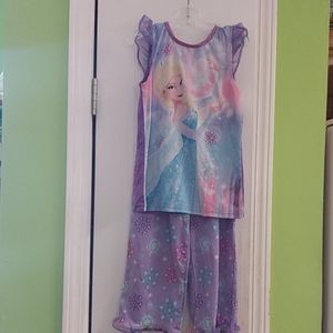 Girls Frozen pajamas